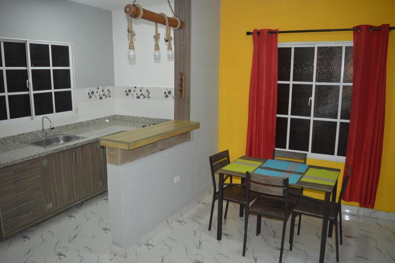 Apartamento Amueblado Caribe, Santo Domingo A 10 Minutos Del Aeropuerto Internacional De Las Americas Eksteriør billede